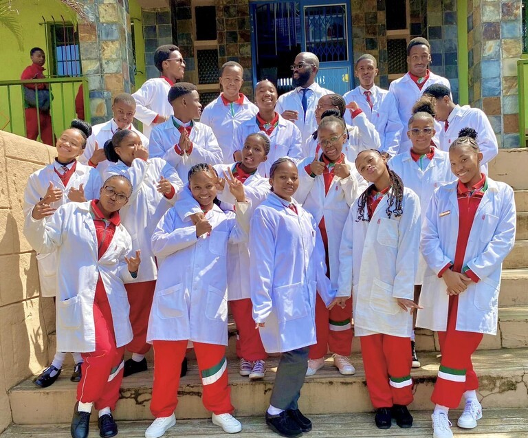 Science Program at Kobe Academy